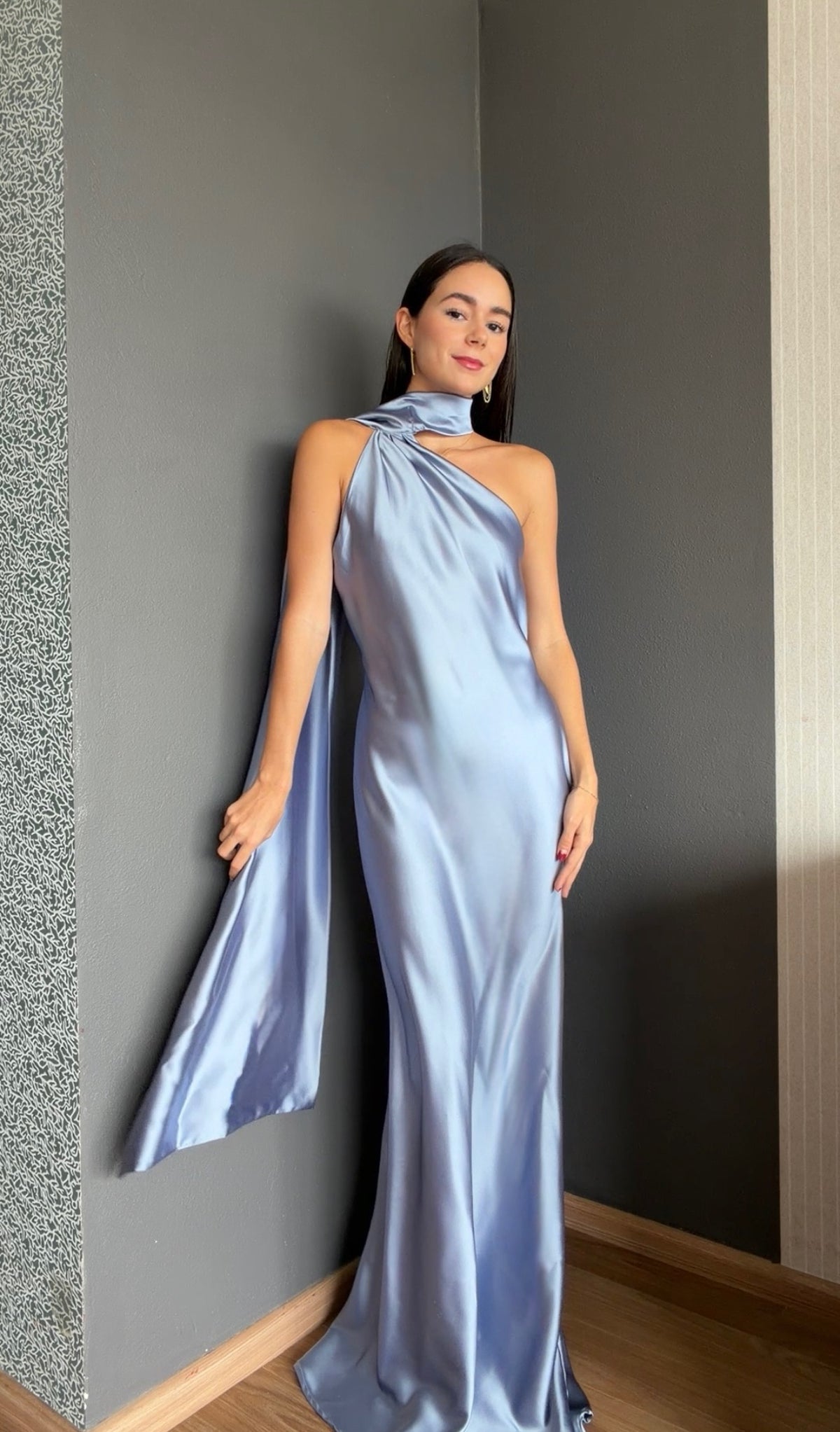 Romina azul